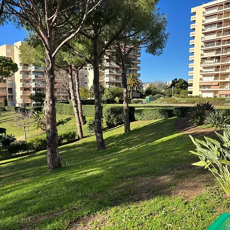 شقة 2 Pieces Centre Juan Moderne Avec Piscine Tennis *